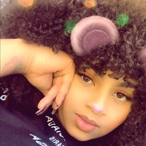 Meet your Posher, Christa